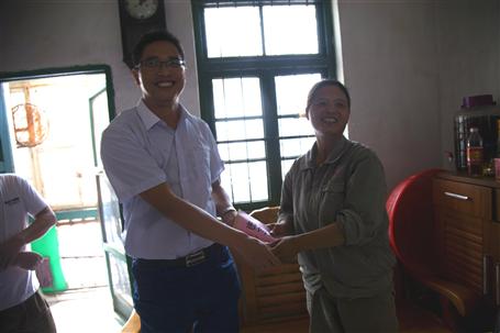 國(guó)慶中秋雙節(jié)慰問(wèn)，將職工的生活系心上