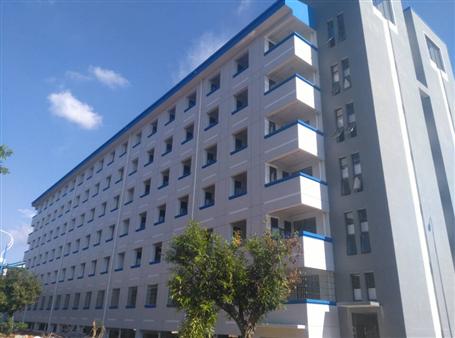 城職院9#學(xué)生公寓樓順利通過竣工驗收