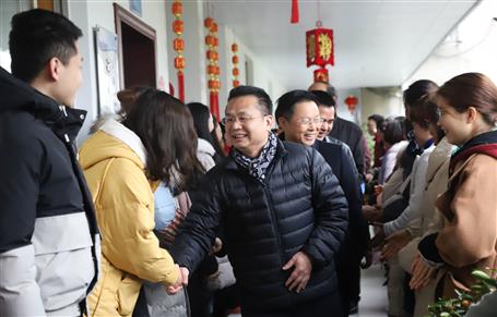 【開(kāi)工大吉】新年新氣象！公司領(lǐng)導(dǎo)班子向干部職工拜年