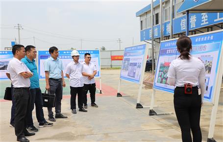 集團公司企業(yè)管理部到中房香蘭園項目檢查指導(dǎo)