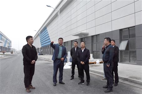 覃振華到江蘇、安徽兩地調(diào)研市場(chǎng)經(jīng)營(yíng)